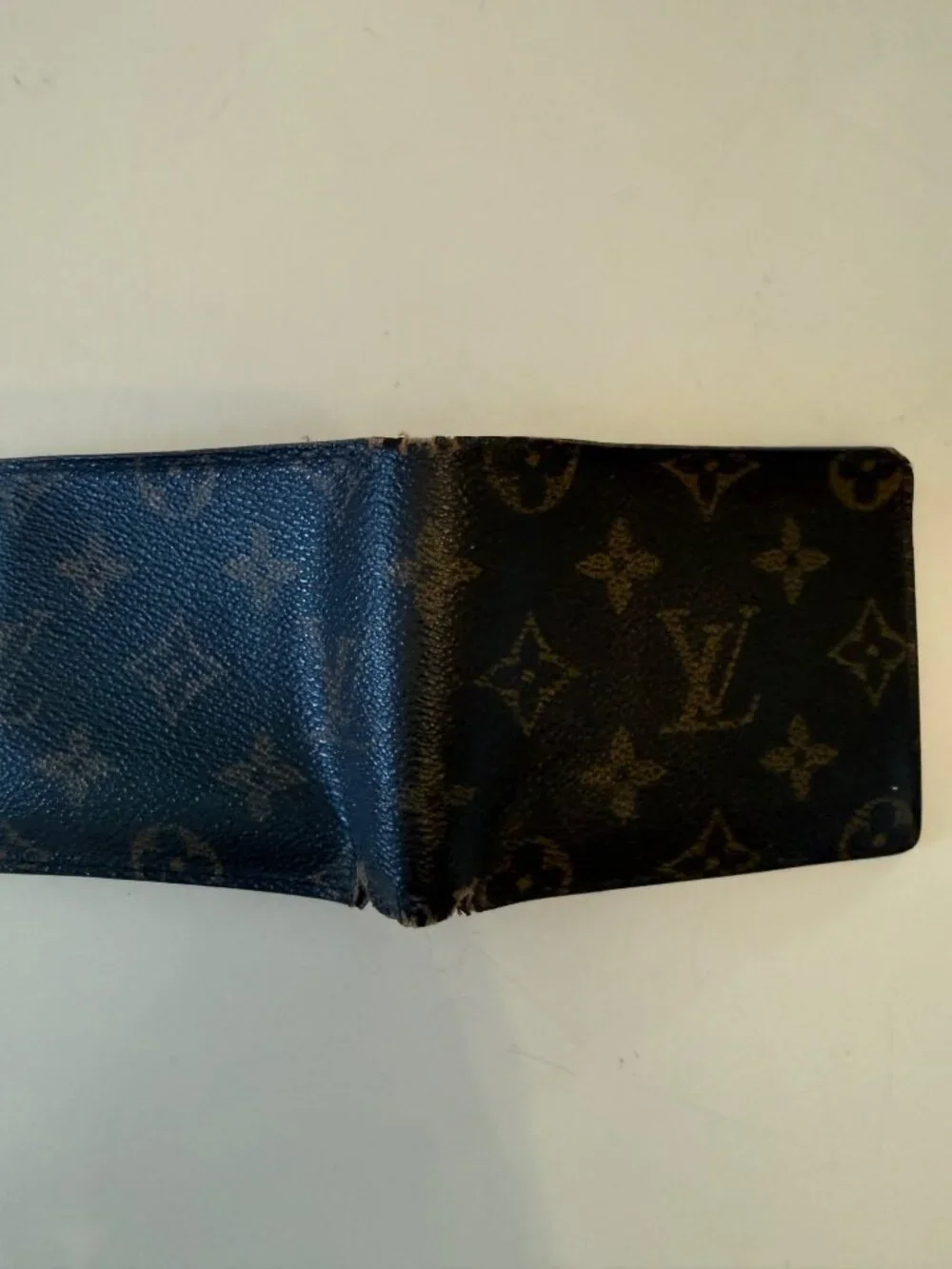 Louis Vuitton Vintage Monogram Bifold Walled ID Window Authentic PROJECT PIECE